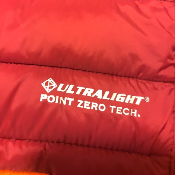 Point Zero Performance red burgundy lightweight quilted vest NWT - Picture 3 of 10